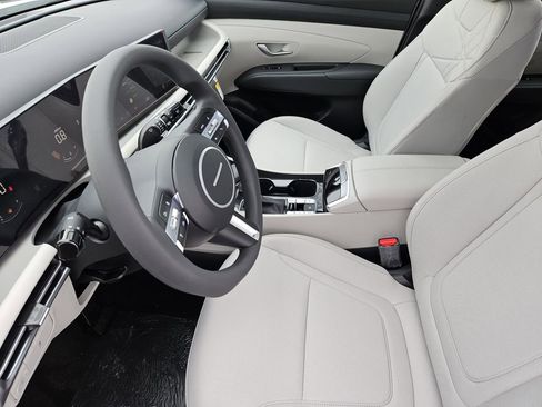 New 2026 Hyundai Tucson SE FWD image 13