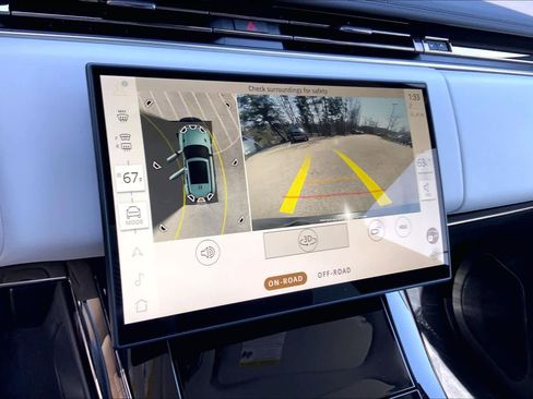 Used 2024 Land Rover Range Rover Sport SE image 28