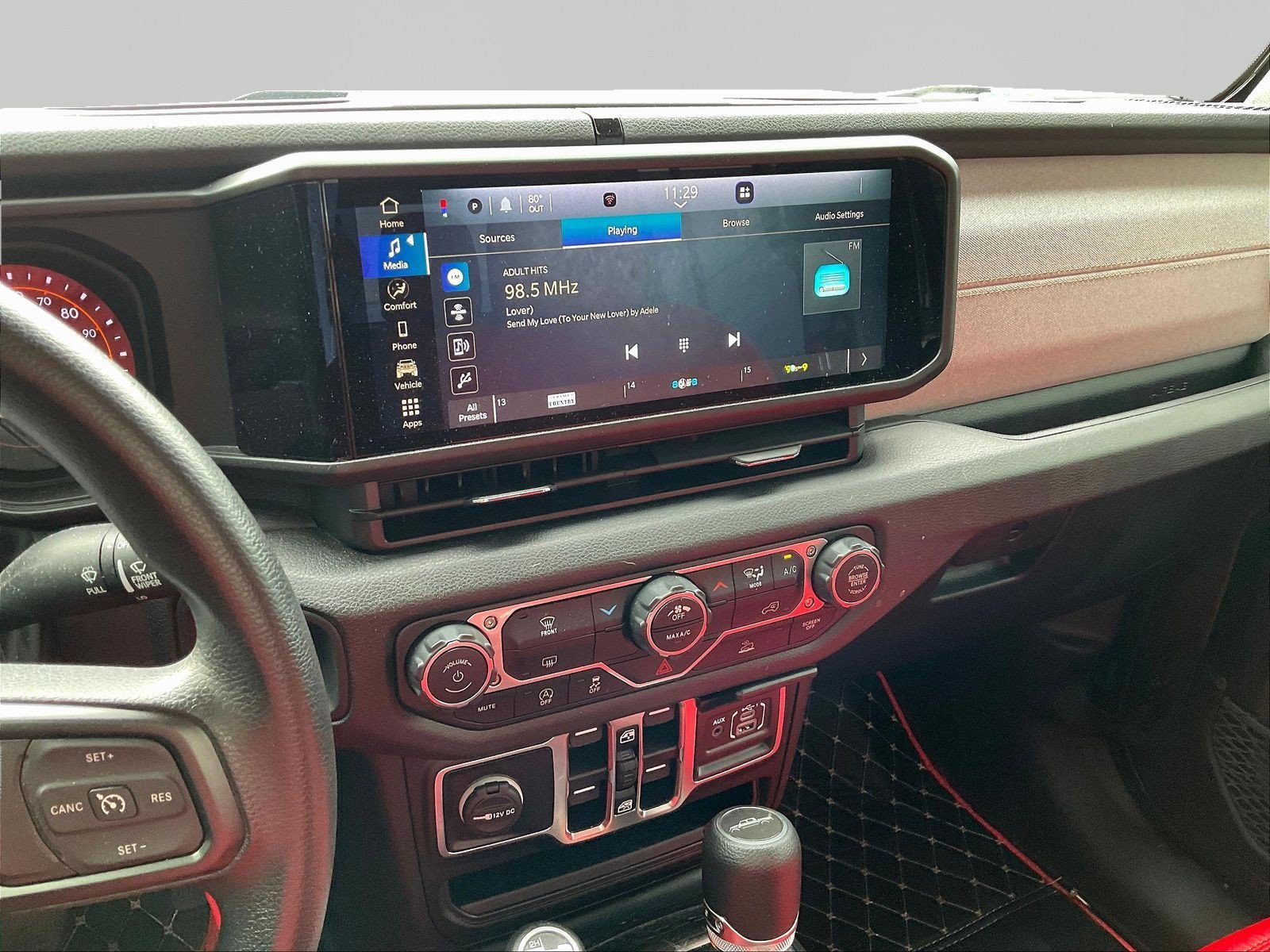 Used 2025 Jeep Gladiator Sport AWD/4WD image 10