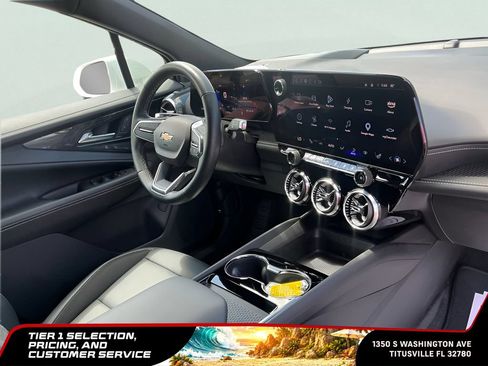 Used 2024 Chevrolet Blazer EV LT AWD/4WD image 21