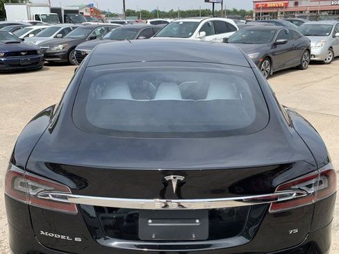 Used 2017 Tesla Model S 60 RWD image 5