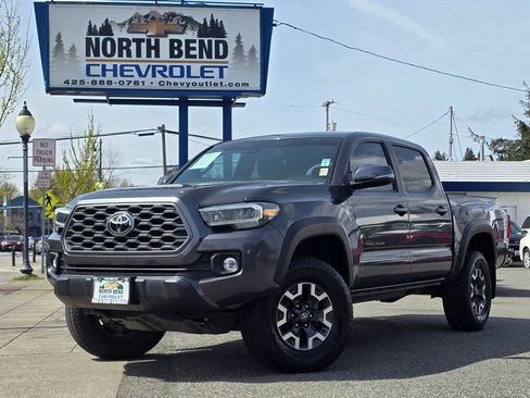 Used 2021 Toyota Tacoma TRD Off-Road w/ Technology Package image 1
