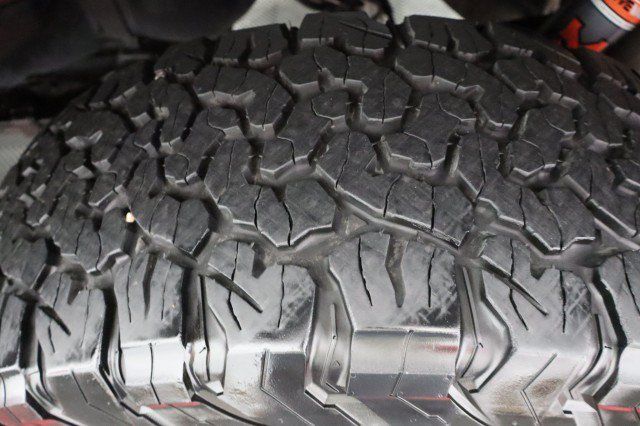 Used 2020 Ford F150 Raptor w/ Equipment Group 802A Luxury AWD/4WD image 94