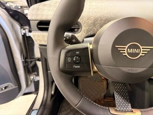 New 2025 MINI Cooper S image 13