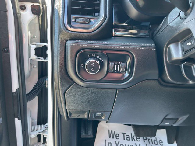 Used 2025 RAM 2500 Limited AWD/4WD image 19