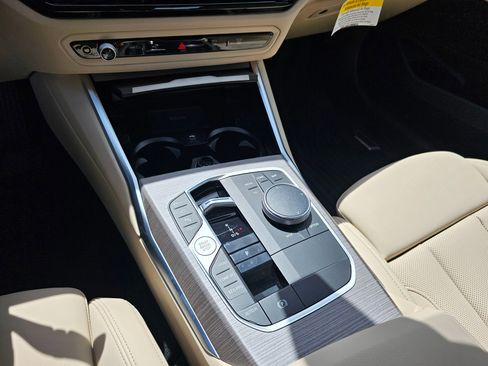 New 2025 BMW 330i xDrive Sedan w/ Premium Package image 22