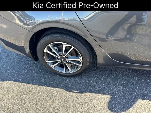 Certified 2024 Kia Forte LXS FWD image 20