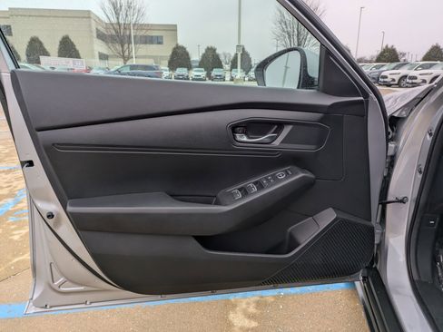 Used 2024 Honda Accord LX image 11