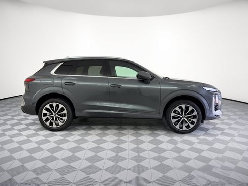 Used 2026 Audi Q3 quattro 2.0T AWD/4WD image 8