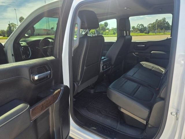 Used 2021 GMC Sierra 1500 Denali w/ Denali Ultimate Package AWD/4WD image 9