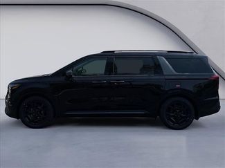 New 2026 Kia Carnival SX w/ SX Dark Edition Package FWD video 2