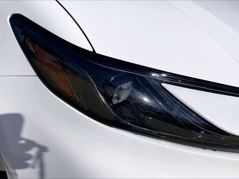 Used 2025 Toyota Camry LE image 22