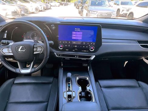 Used 2024 Lexus RX 350 FWD w/ Convenience Package image 16