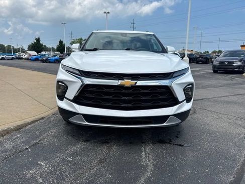 Used 2023 Chevrolet Blazer LT w/ Convenience Package FWD image 8