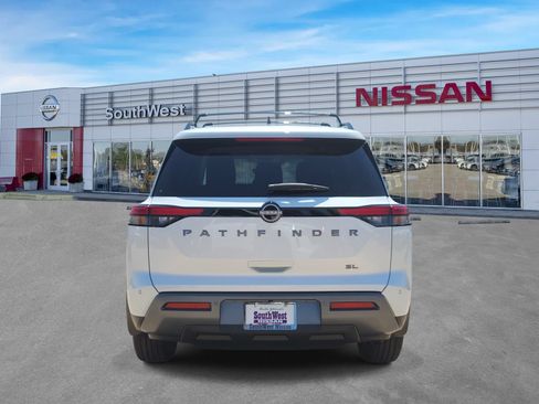New 2026 Nissan Pathfinder SL w/ Cargo Package FWD image 6