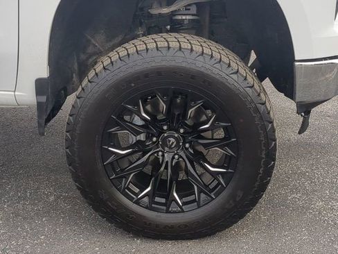 Used 2025 Chevrolet Silverado 1500 LT w/ Work Truck Package image 11