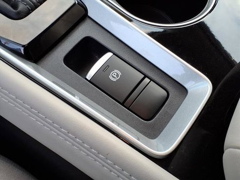 Certified 2023 Nissan Altima 2.5 SV image 14