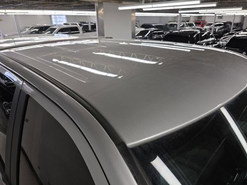 Used 2019 RAM 1500 Classic SLT AWD/4WD image 43