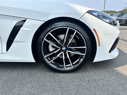 Used 2023 BMW Z4 sDrive30i w/ Premium Package image 39