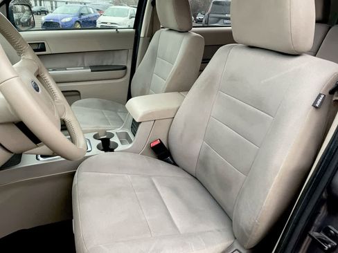 Used 2012 Ford Escape XLT image 12