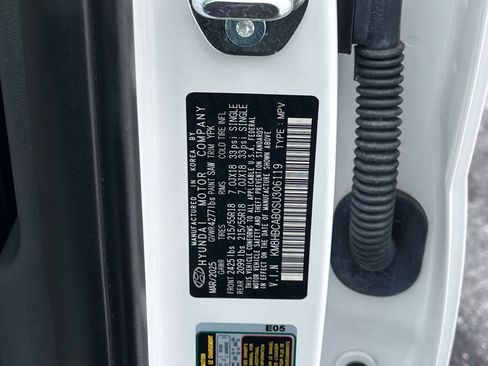 Used 2025 Hyundai Kona SEL image 29