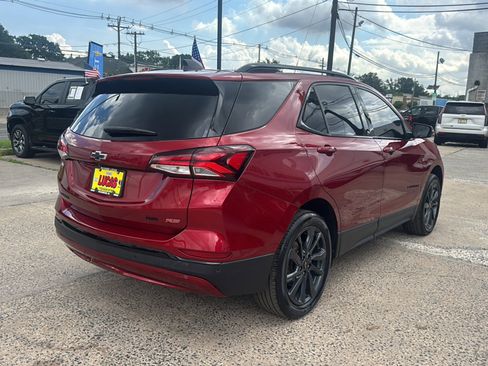 Used 2024 Chevrolet Equinox RS AWD/4WD image 5
