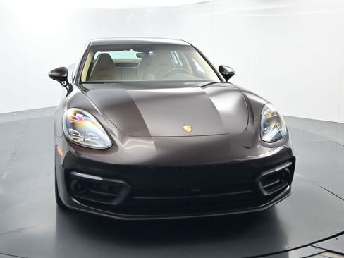 Used 2023 Porsche Panamera Platinum Edition image 18