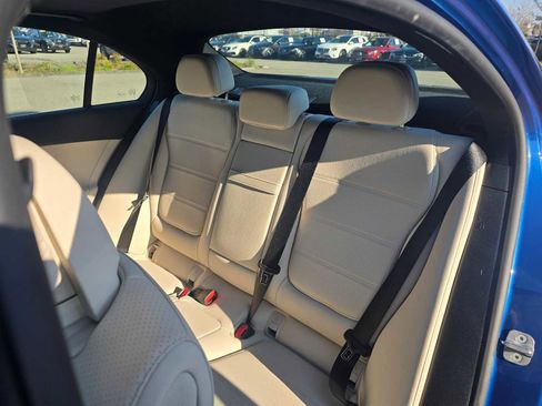 Used 2025 Mercedes-Benz C 300 Sedan image 19