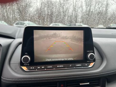 Used 2026 Nissan Rogue SV AWD/4WD image 25