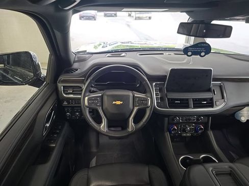 Used 2022 Chevrolet Tahoe LT w/ LT Signature Package AWD/4WD image 12