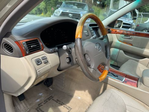 Used 2003 Lexus LS 430 image 10