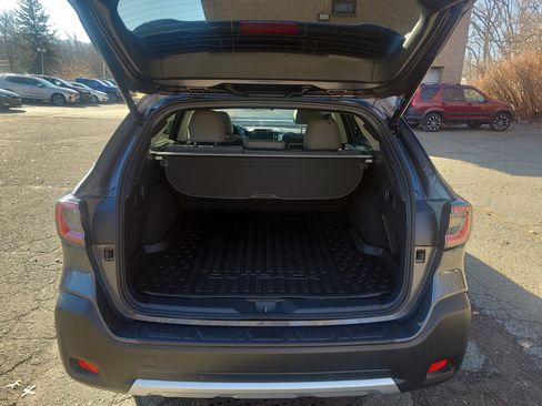 Used 2023 Subaru Outback Limited XT image 32