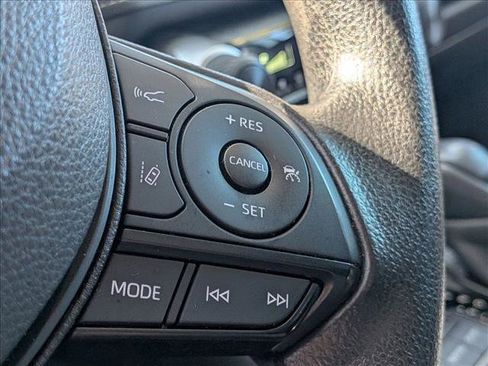 Used 2024 Toyota RAV4 LE image 13