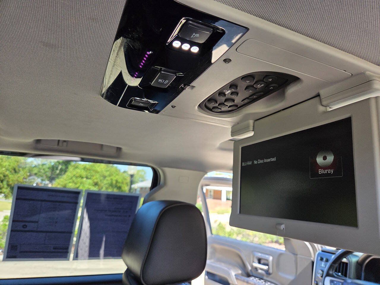 Used 2015 GMC Sierra 2500 Denali w/ Duramax Plus Package AWD/4WD image 26