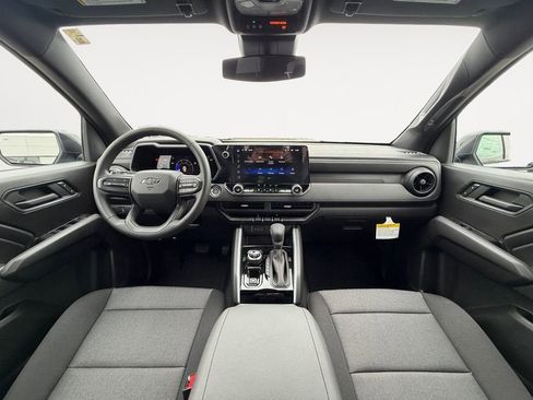 New 2026 Chevrolet Colorado Trail Boss AWD/4WD image 12