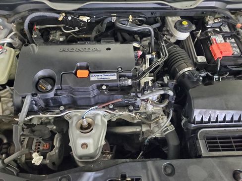 Used 2020 Honda Civic LX image 4