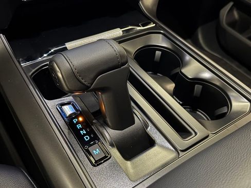 New 2025 Ford F150 Lariat w/ Equipment Group 501A Mid image 15