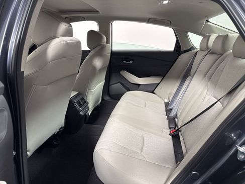 New 2025 Honda Accord SE image 18