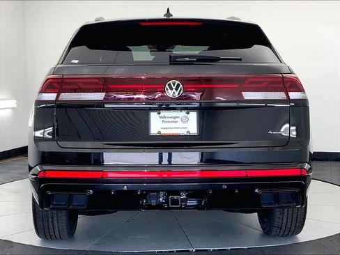 New 2026 Volkswagen Atlas Cross Sport SEL R-Line image 14