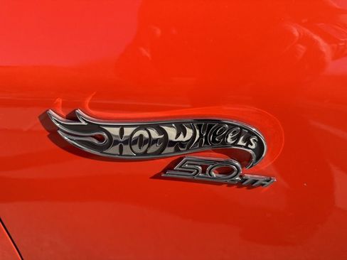 Used 2018 Chevrolet Camaro SS w/ Hot Wheels Edition image 22