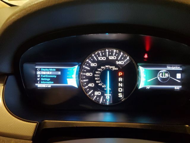 Used 2013 Ford Edge SEL FWD image 16
