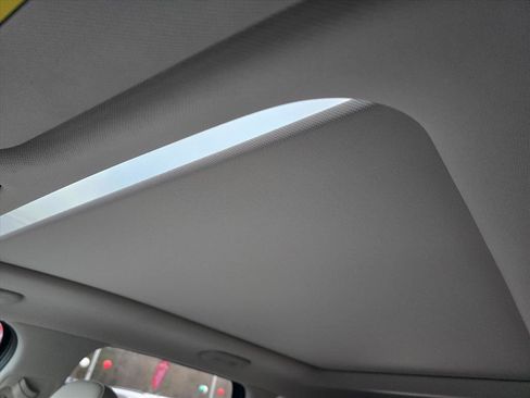 New 2026 Kia Sorento S w/ S Panoramic Sunroof Package image 12