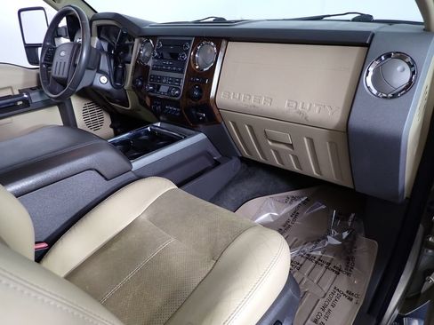 Used 2011 Ford F350 Lariat w/ Lariat Interior Pkg AWD/4WD image 39