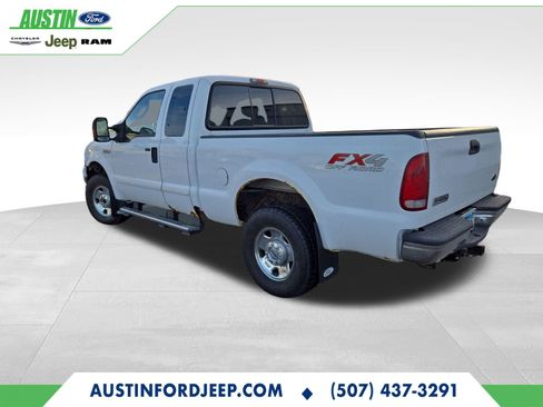 Used 2006 Ford F250 XL image 3