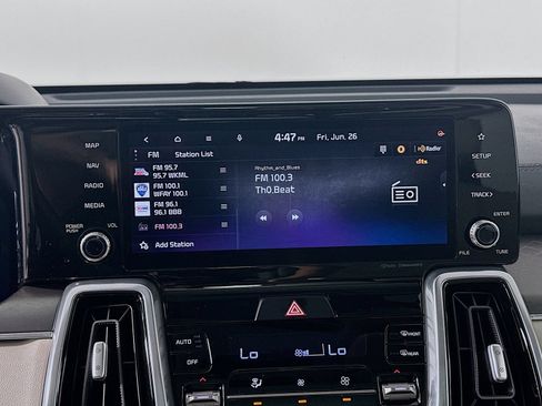 Used 2023 Kia Sorento SX FWD image 15