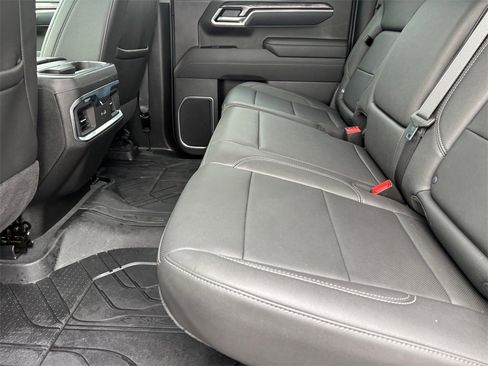 Certified 2025 Chevrolet Silverado 1500 LTZ image 29