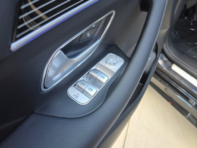 New 2026 Mercedes-Benz GLE 450 4MATIC image 28