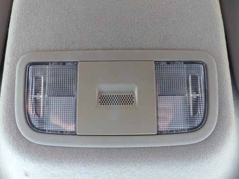 Used 2019 Honda Fit LX image 33