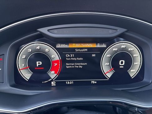 Used 2021 Audi Q7 3.0T Premium Plus image 28