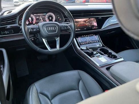 Used 2019 Audi Q8 Prestige AWD/4WD image 27